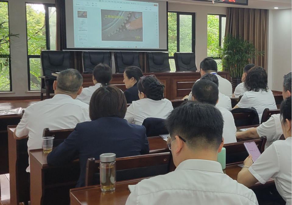 常德物業(yè)管理,物業(yè)企業(yè),陽(yáng)光物業(yè) 常德物業(yè)管理,物業(yè)企業(yè),陽(yáng)光物業(yè)